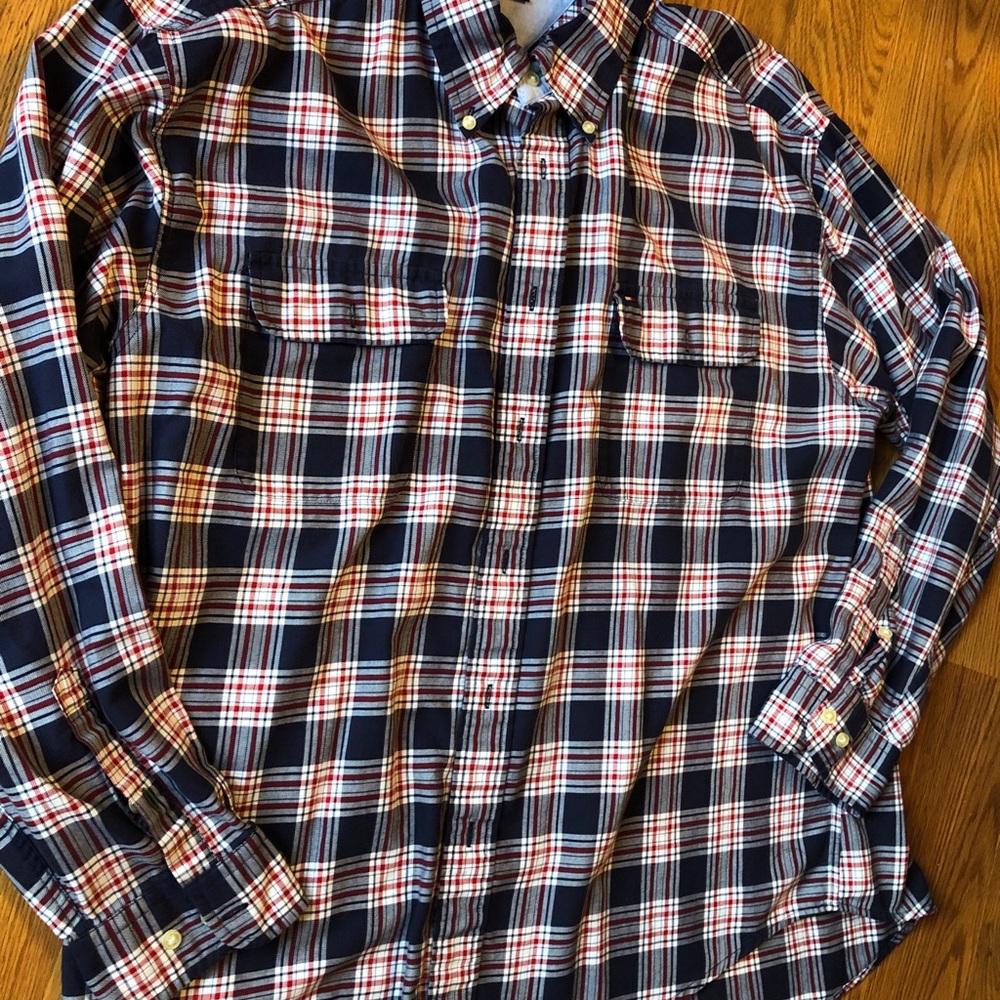 Tommy HillfiggerMen’s Plaid Button-Down Shirt - Blue / Red
